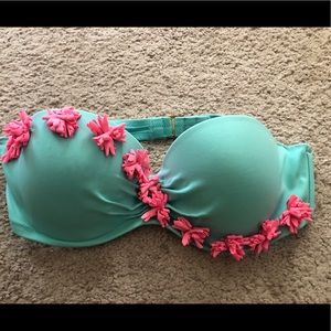 Victoria’s Secret Bikini Top